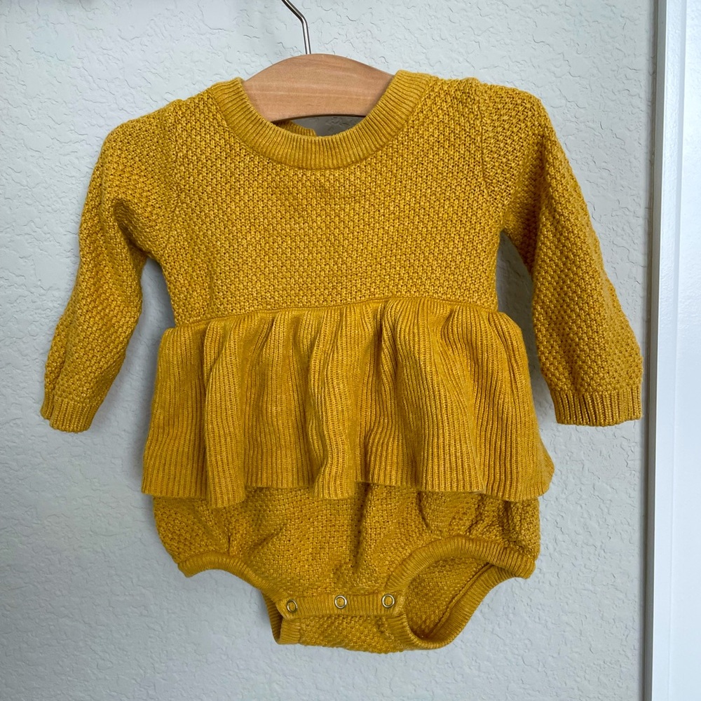 KateQuinn LS Ruffle Sweater Bubble 12/18m